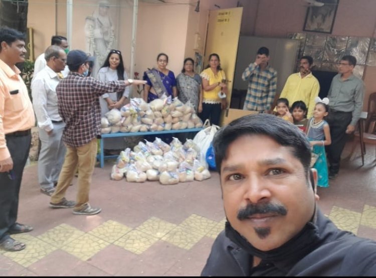 दिवाळ सणानिमित्त जॉय ची वृद्धांना मदत