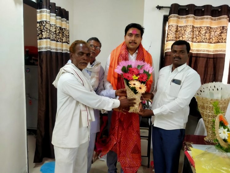 गट विकास आधिकारी पंचायत समिती गेवराई डॉ सचिन सानप यांचा वाढ दिवस साजरा